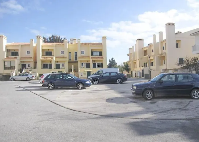 Casa Andreia, Close To Everything *